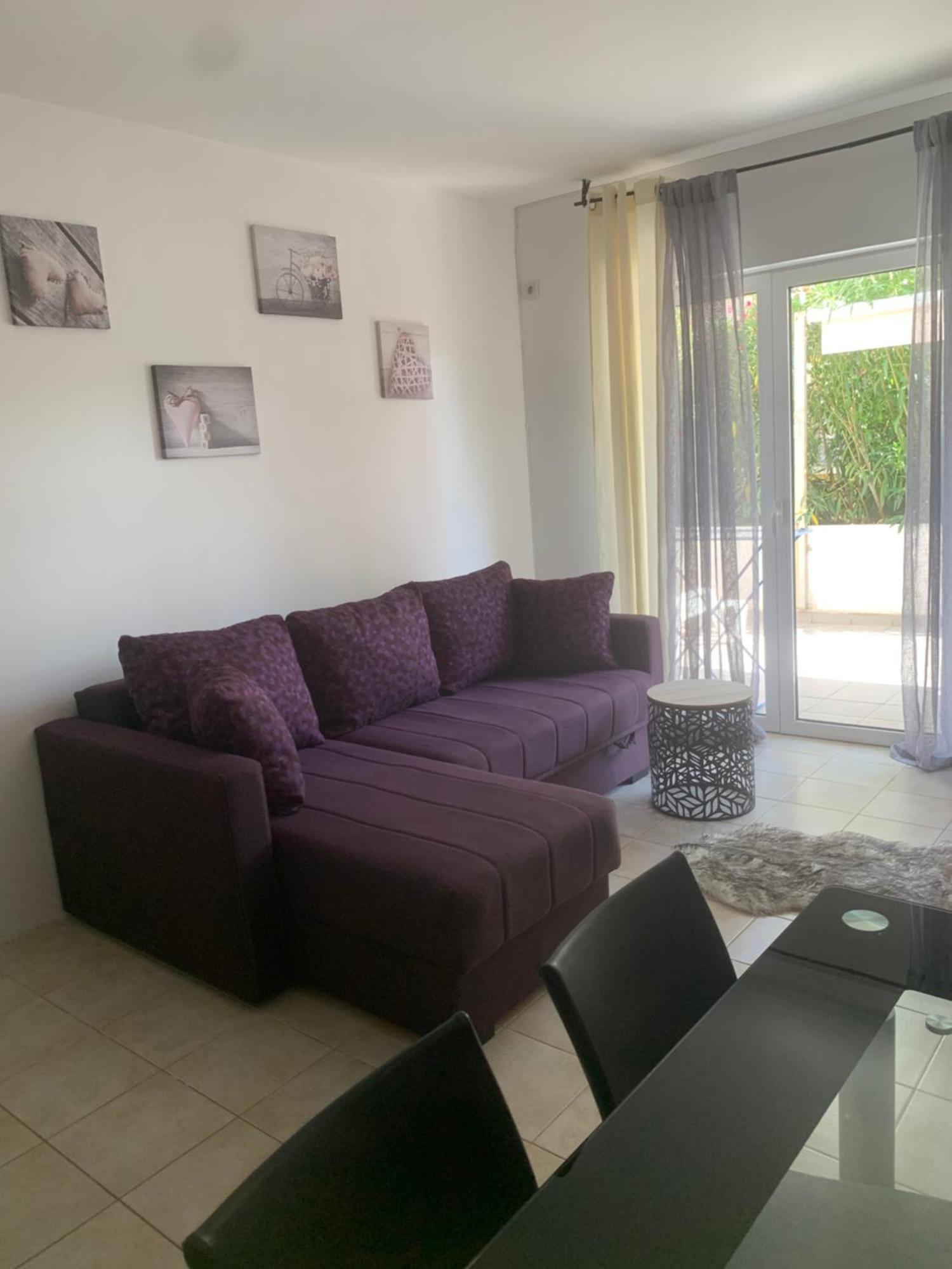 Location Apartment *